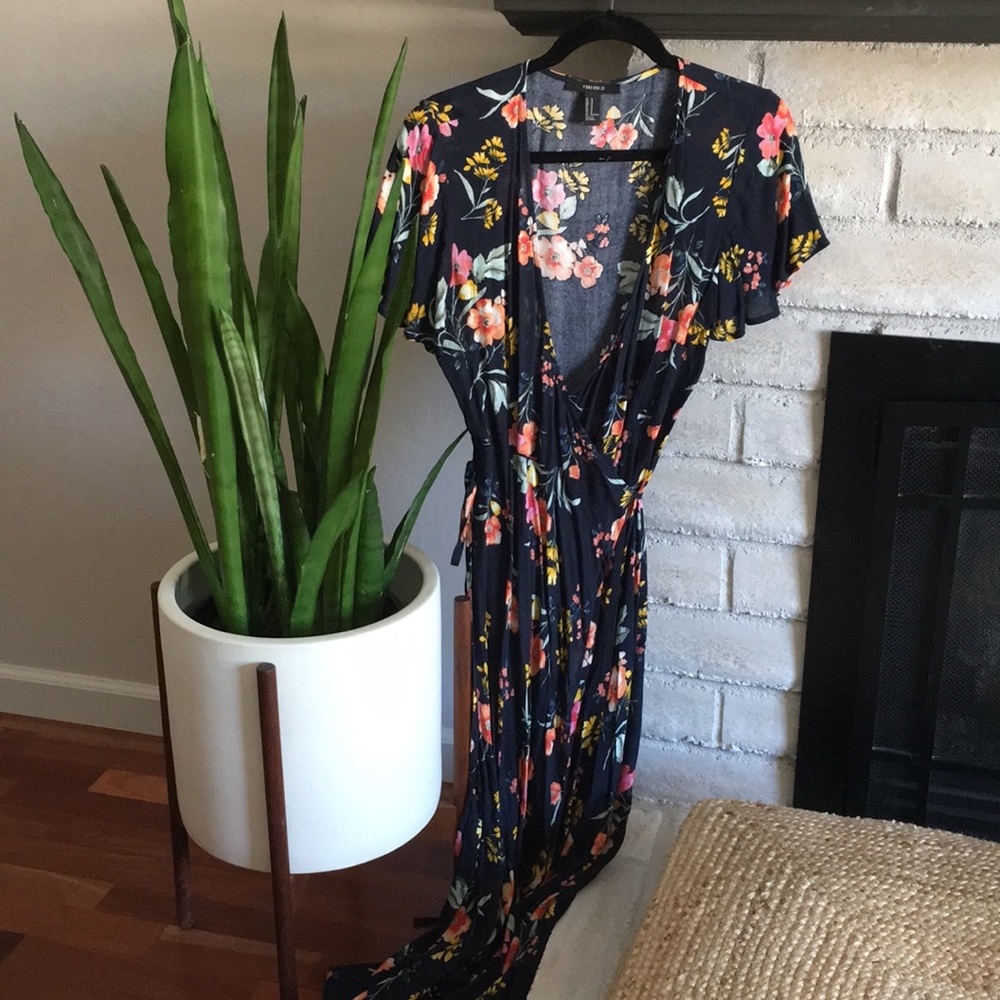 Forever 21 floral maxi wrap dress